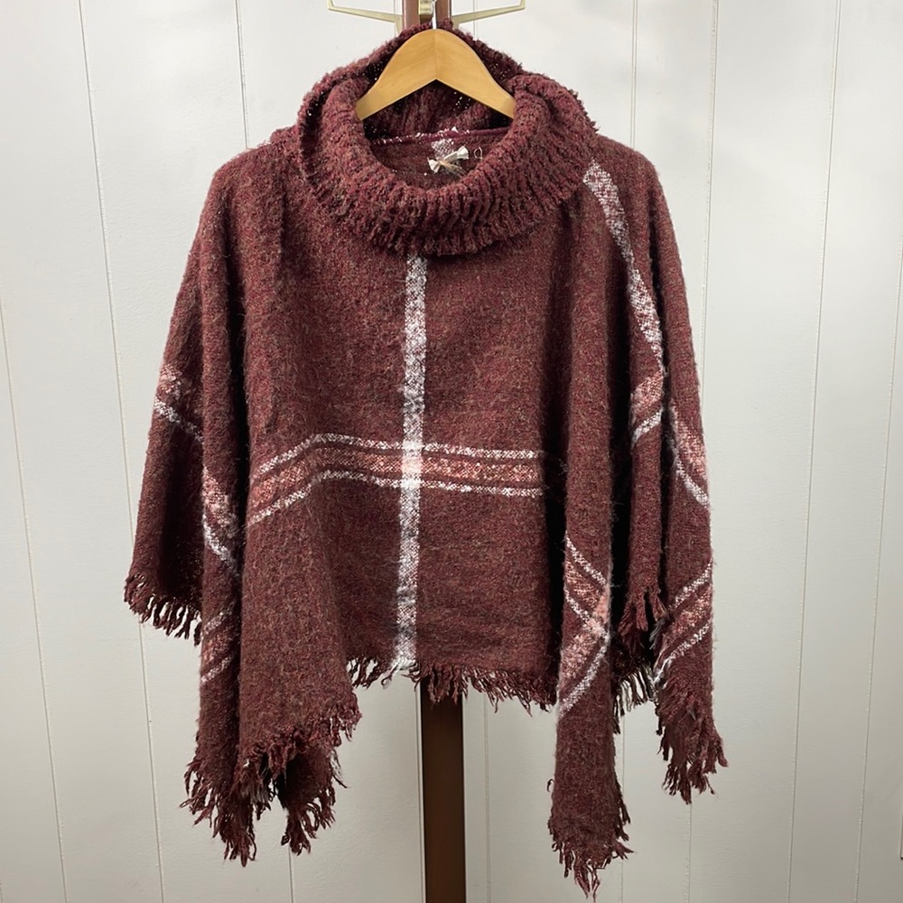 World‎ Market Knit Red Plaid Turtleneck Poncho